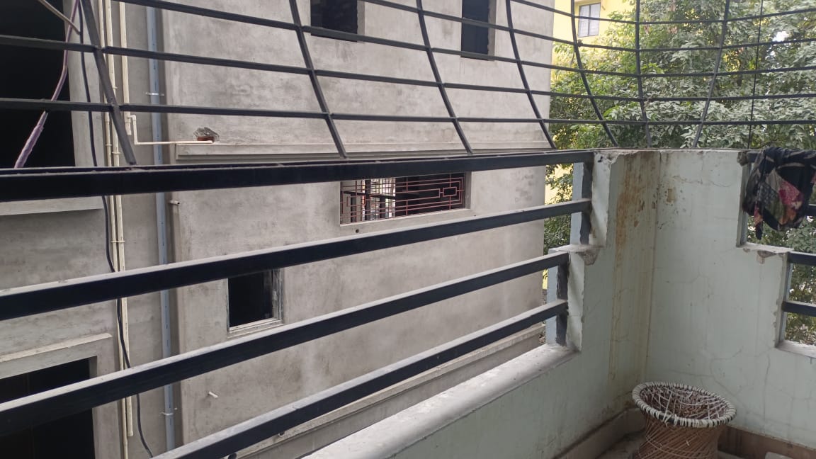 Unfurnished 2bhk in Bormotoria,Sixmile,Guwahati for Rent